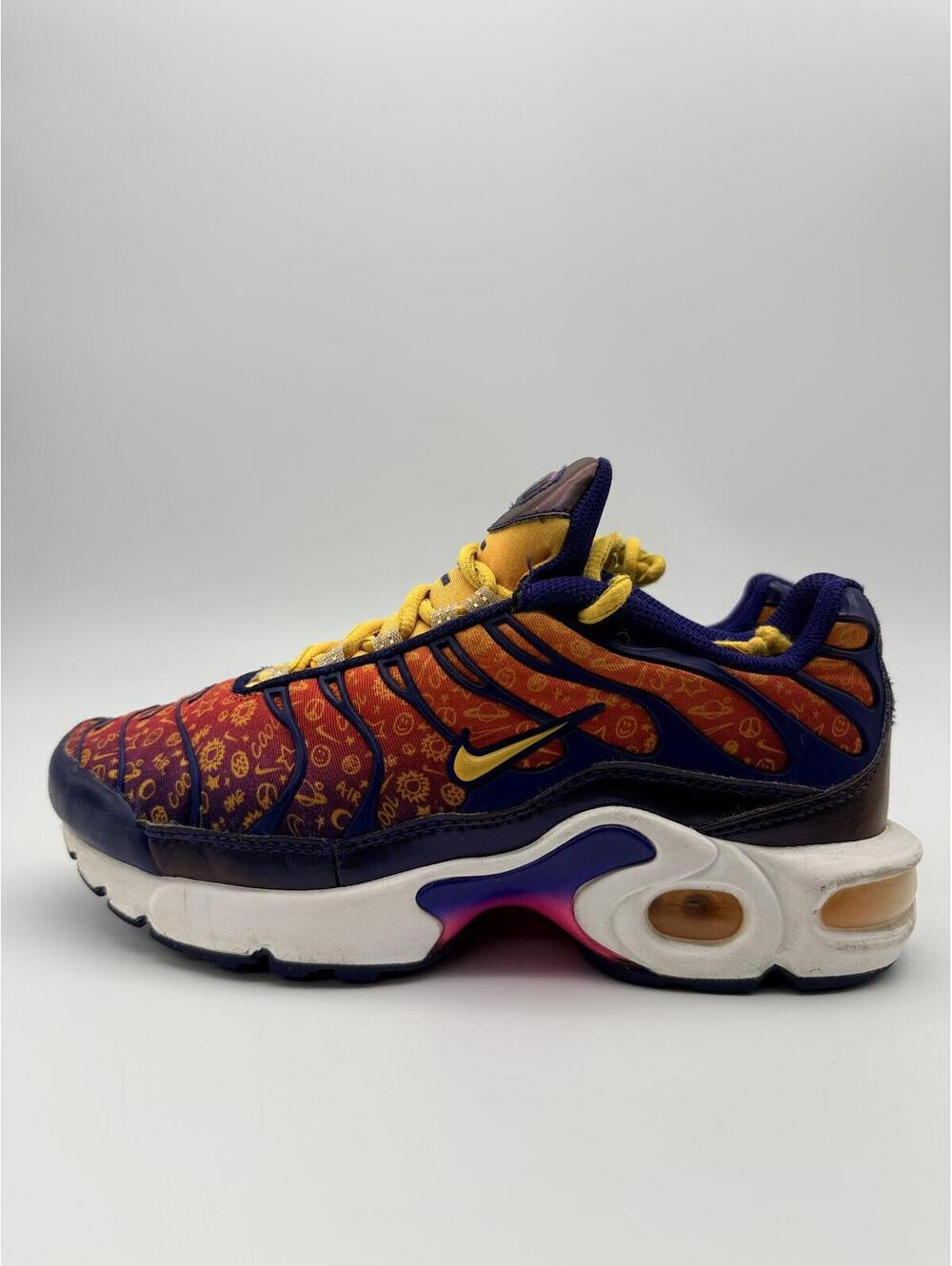 Nike Air Max Plus GS limited 'Back to School' Release - Youth Size 4Y - Picture 3 of 10